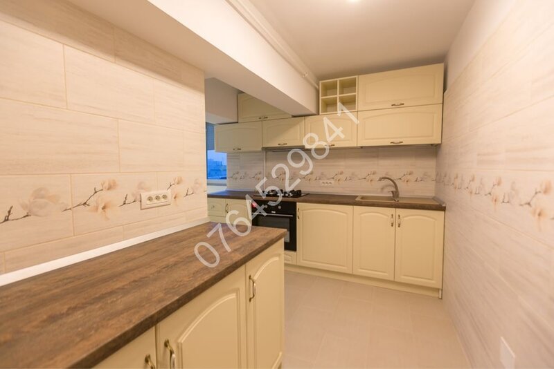 Unirii, zona Alba Iulia, Decebal, central, 2 camere, renovat, bloc 2000.